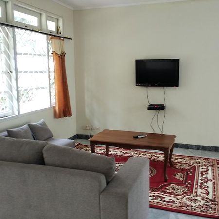 Villa Sabrina Bumi Ciherang Panjaweujan Luaran gambar