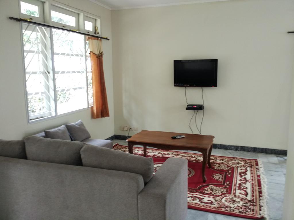 Villa Sabrina Bumi Ciherang Panjaweujan Luaran gambar