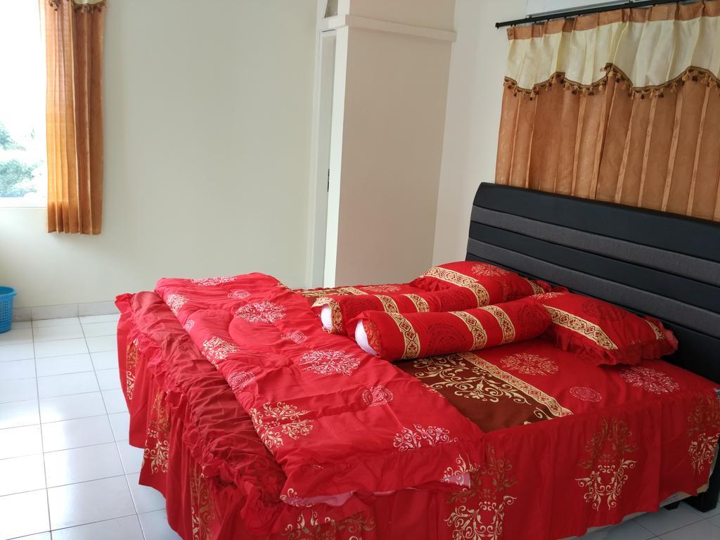 Villa Sabrina Bumi Ciherang Panjaweujan Luaran gambar