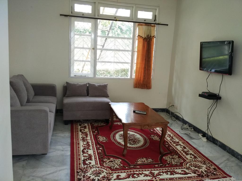 Villa Sabrina Bumi Ciherang Panjaweujan Luaran gambar