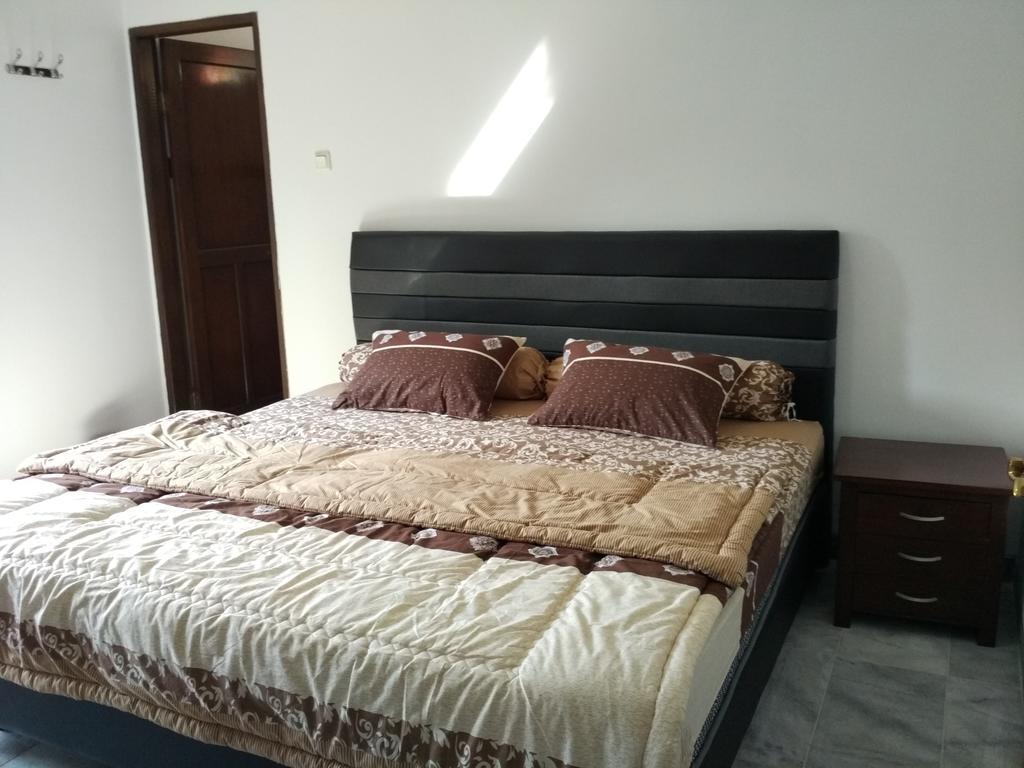 Villa Sabrina Bumi Ciherang Panjaweujan Luaran gambar