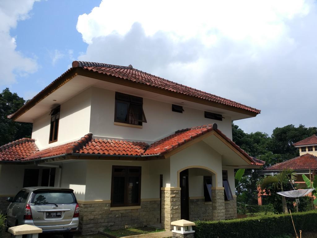 Villa Sabrina Bumi Ciherang Panjaweujan Luaran gambar